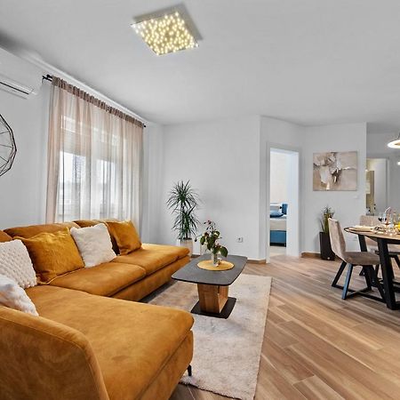 Apartment Leone Medulin Exterior photo