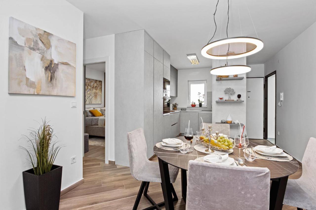 Apartment Leone Medulin Exterior photo