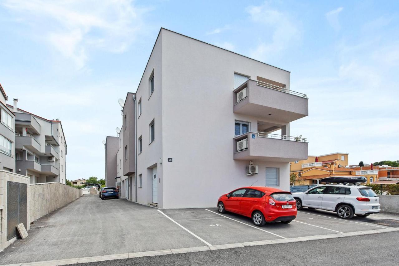 Apartment Leone Medulin Exterior photo